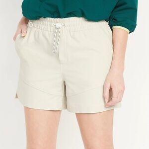 Old Navy High-Waisted StretchTech Water-Repellent Shorts Creme De La Creme BNWT